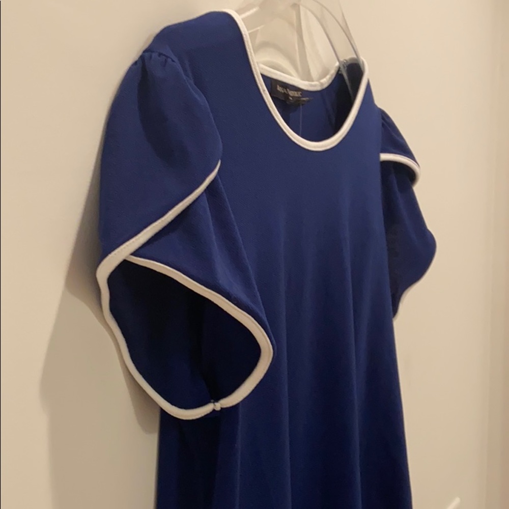 NWT: Banana Republic Factory Tulip Sleeve Blouse